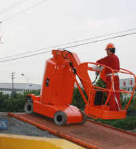 自行走套筒式高空作业平台