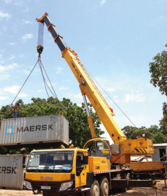 车载式高空作业车